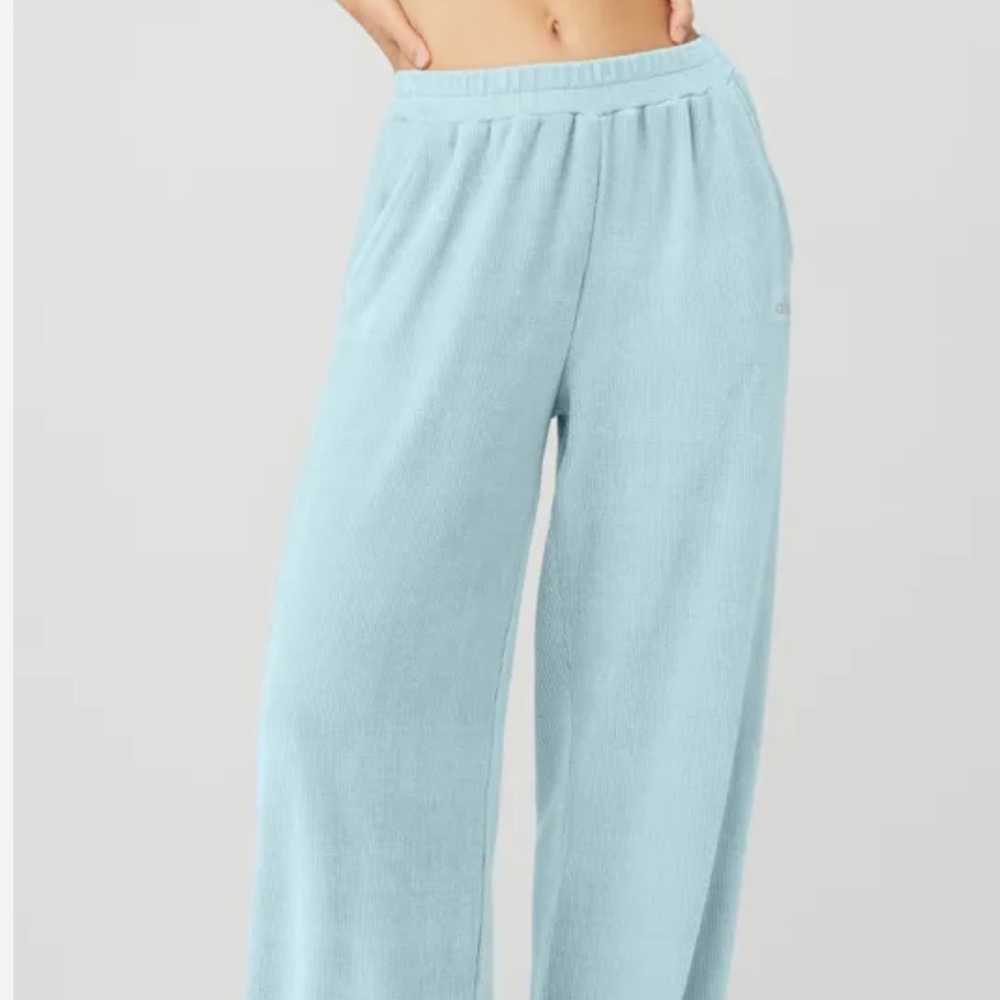ALO Chalet Chenille Pants in Chalk Blue *limited edition